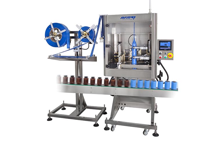Machine from shrink sleeve labeling